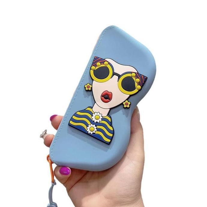 Tempat Kotak Kacamata Hits Girl - Gantungan Tas - Aksesoris Fashion Pria & Wanita Korea - Rubber - P