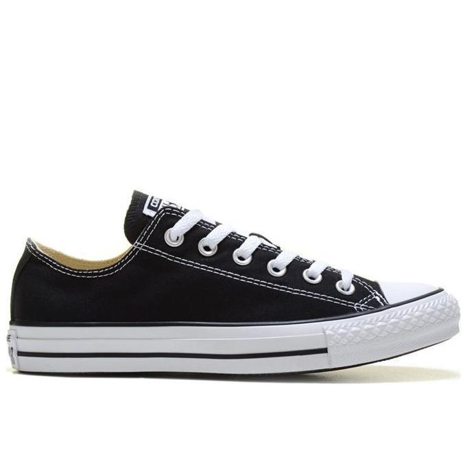 Sepatu Sneakers Unisex Converse Chuck Taylor All Star Canvas Black White - M9166C