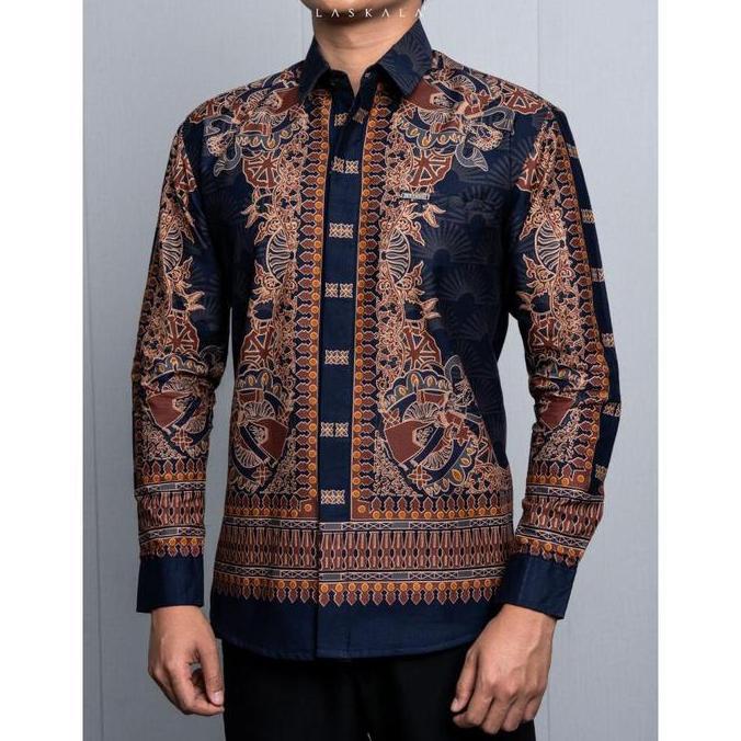 Laskala Batik Premium Betawi Navy Kemeja Batik Pria Slimfit Lengan Panjang
