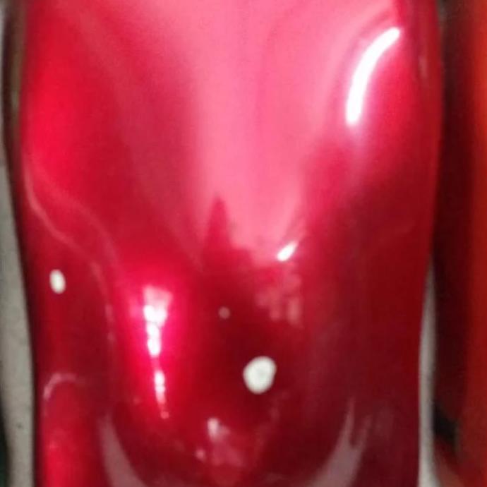 Cat oplos pu Merah metalic / cat oplos merah metalik 1/2kg