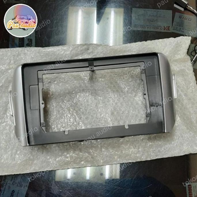 frame double din android 10 inch innova reborn