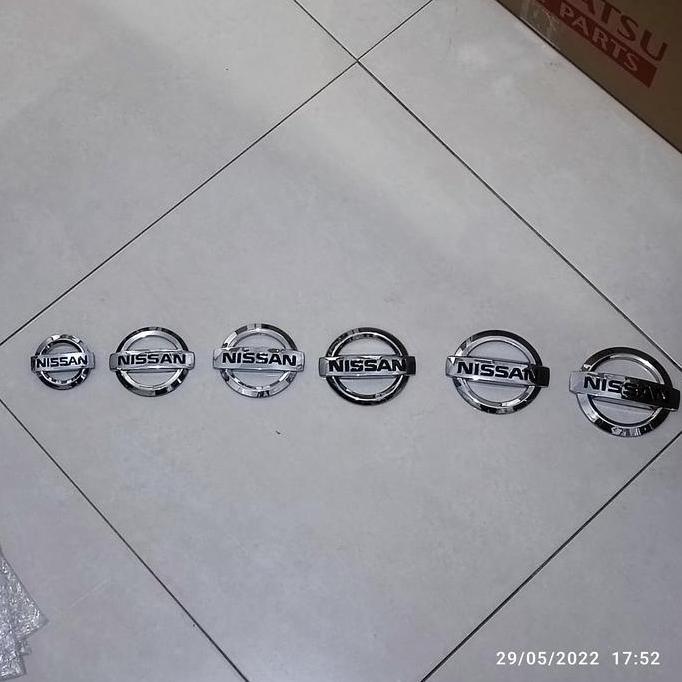 emblem logo nissan TEMPEL emblem logo NISSAN berbagai ukuran