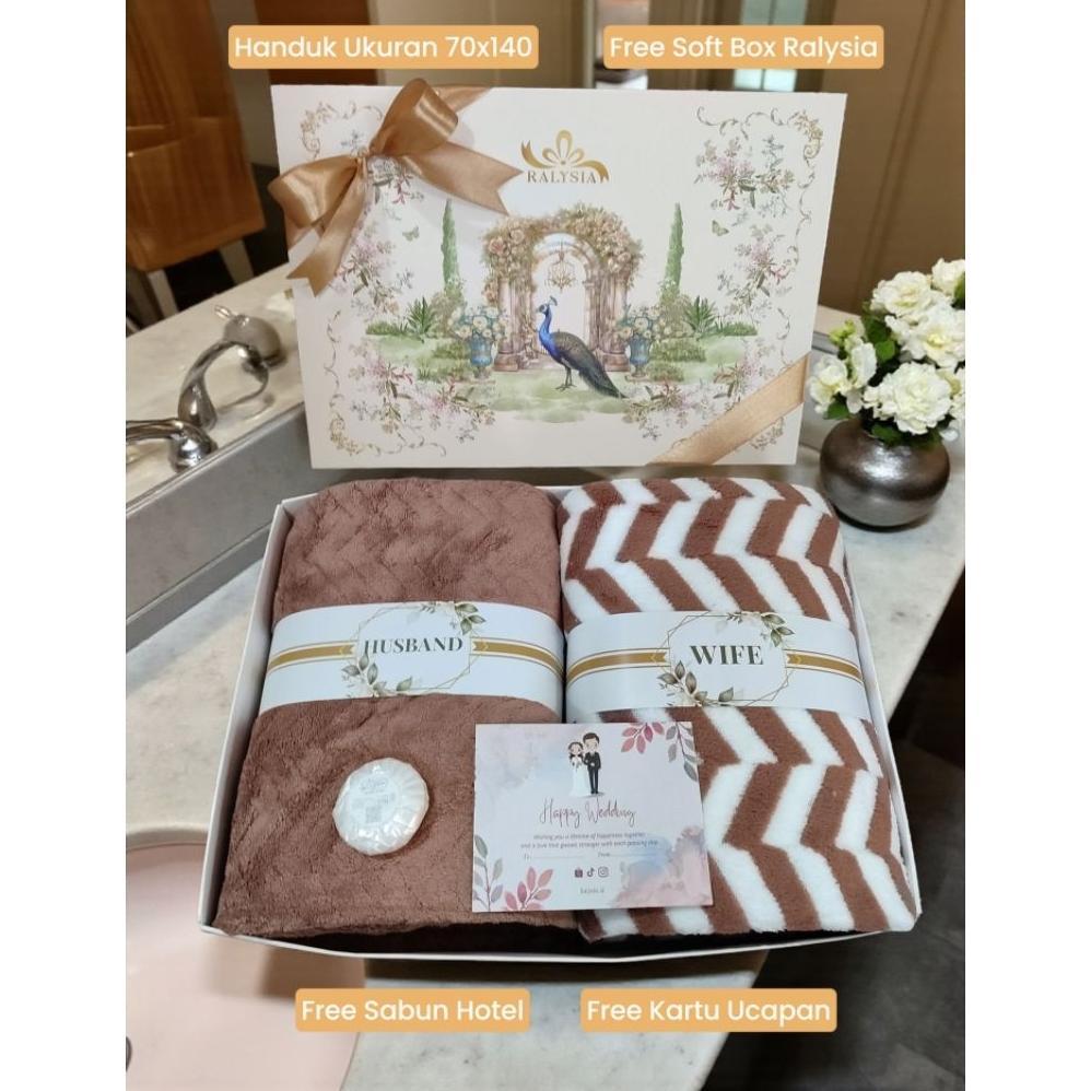 Best Seller Hampers Handuk Couple Wedding Box | Handuk Label & Bordir Husband Wife (Hw) | Hampers Ha
