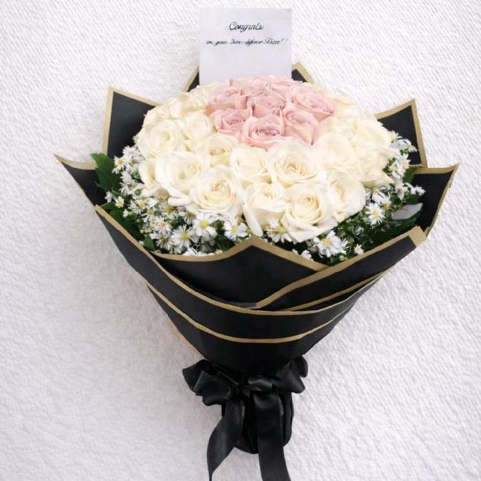 Buket bunga mawar puth imix mawar pink asli hadiah ulang tahun bucket hadiah anniversary kertasbuket