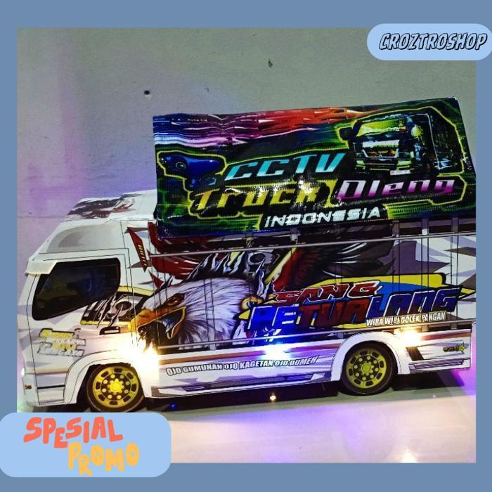 Truk Oleng Wahyu Abadi Lampu Set Mainan Miniatur Truk