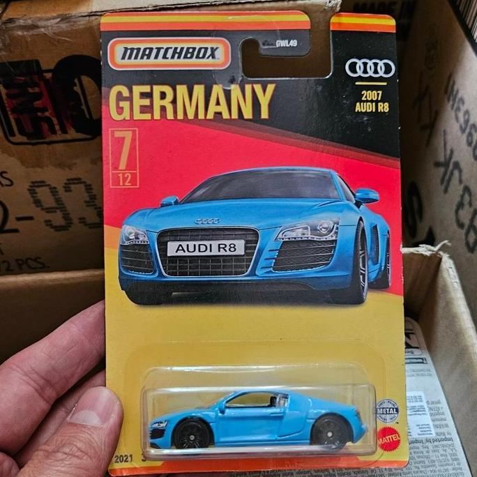 ORIGINAL MATCHBOX GERMANY 2007 AUDI R8 BLUE