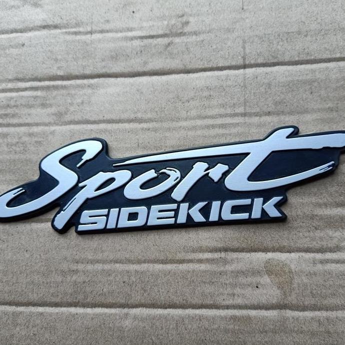 Emblem Sport Sidekick / Emblem Suzuki Sidekick murah
