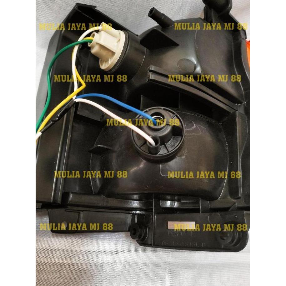 Promo Lampu Sein Nissan CWB 520/Lampu Sen Nissan CWB 520/Nissan CWB520 Diskon