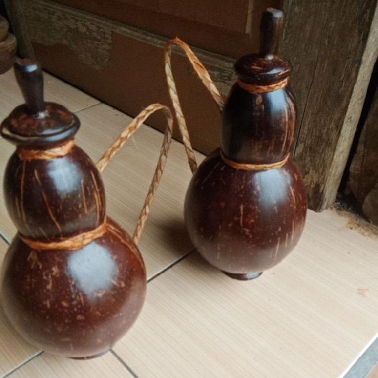 Kempis Batok Kelapa Botol Minum Unik Etnik