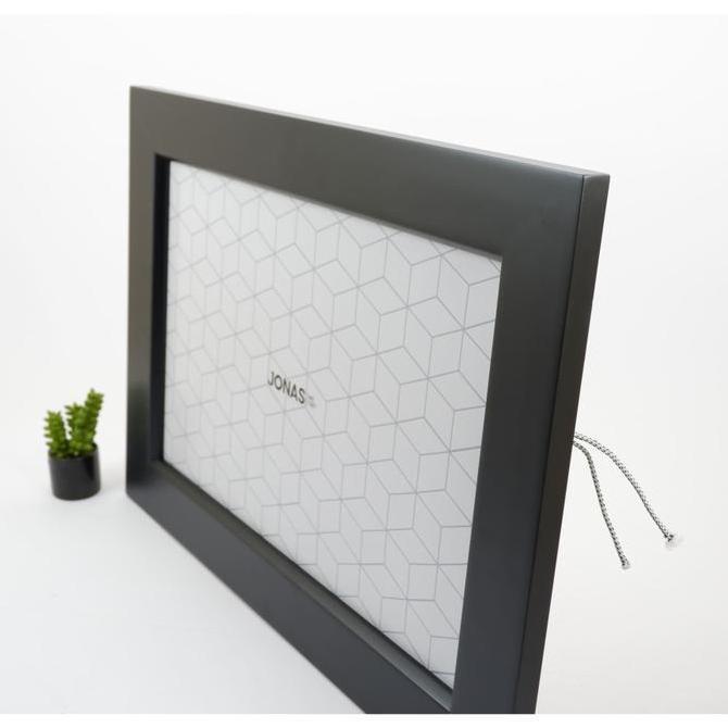 Bingkai 16RP Hitam - Frame Foto L023