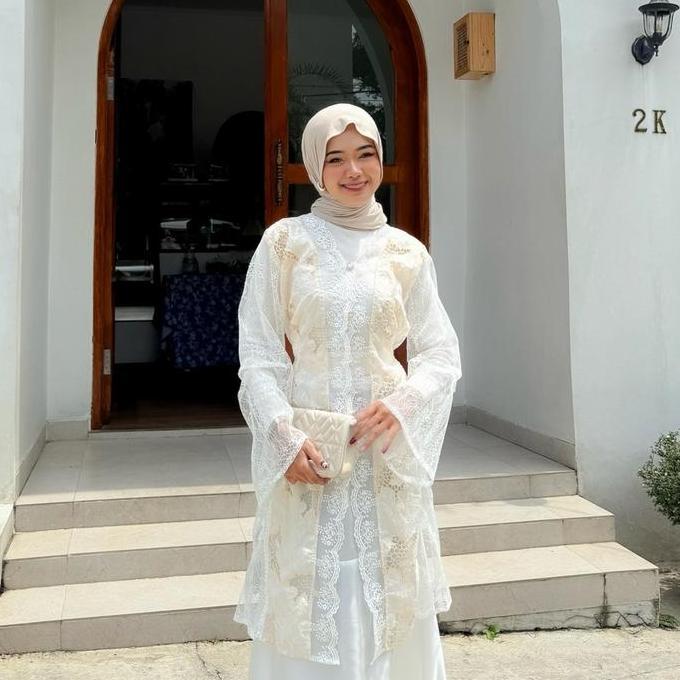 CATLYN OUTER | OUTER WISUDA | OUTER KEBAYA MODERN | OUTER PRADA | KEBAYA KUTU BARU | KEBAYA WISUDA |