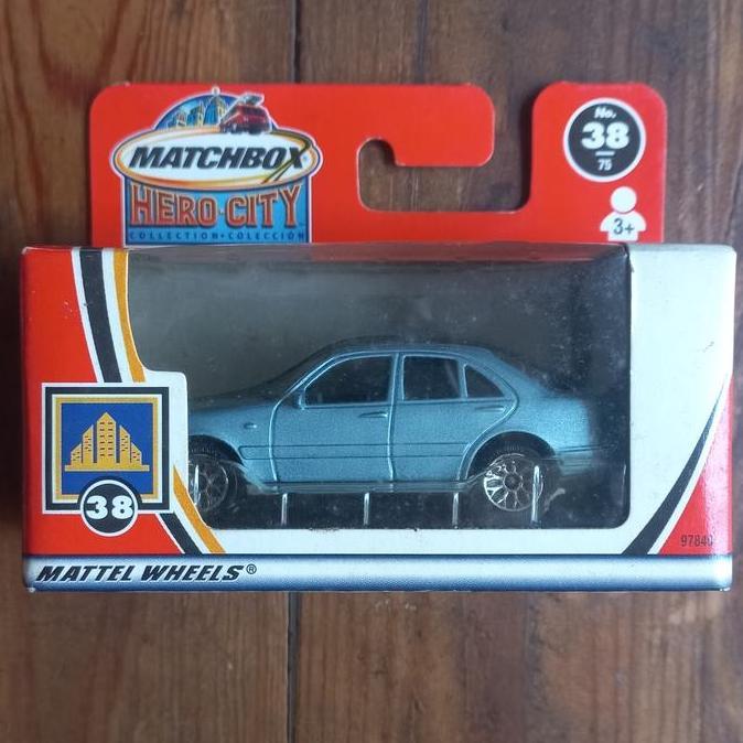 Matchbox mercedes benz e class hero city diecast