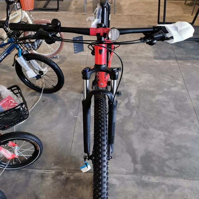 Ready trek bike marlin 6 merah size m