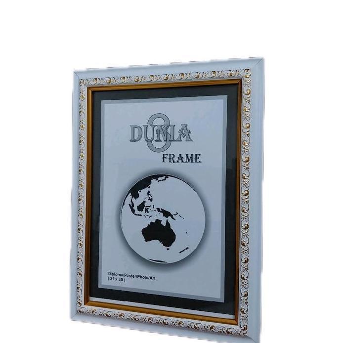 Frame Foto / Bingkai Foto 8R & 8RP Putih Ukir List Gold Include Plus Kaca murah