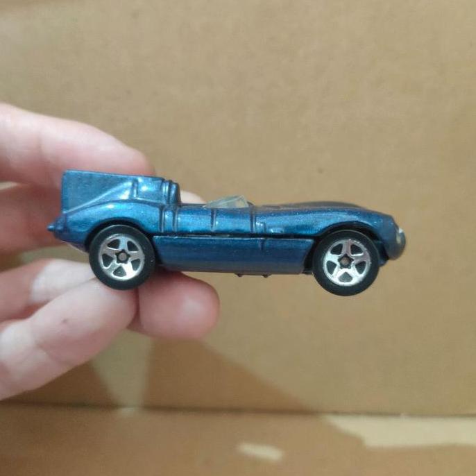 hot wheels jaguar d type loose