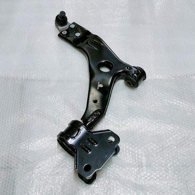 Grosir Lower Arm Focus Mk3 / Lower Arm Ford New Focus Mk3 / Sayap Arm Ford Focus Mk3 / Sayap Balljoi