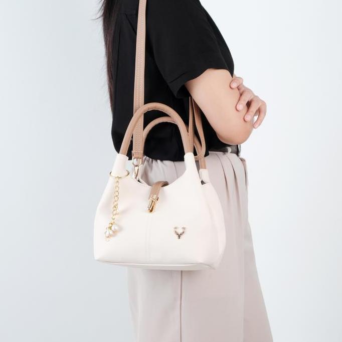 Tas Selempang Wanita Caroline Tas Cewe Kekinian 2025 Slingbag Elegan Cocok Buat Kondangan Pesta Pern