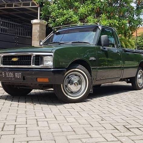 Karet Kaca Depan Chevrolet Luv KBD 26