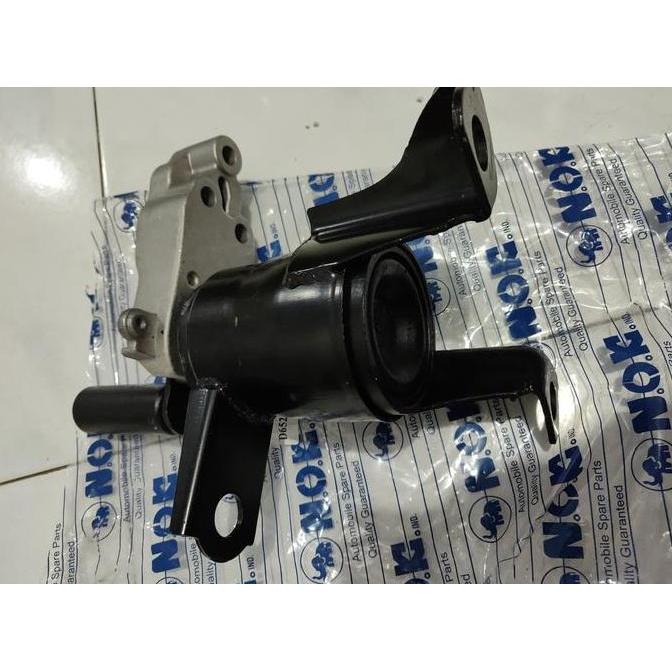 Dudukan mesin mazda 2 engine mounting mazda 2