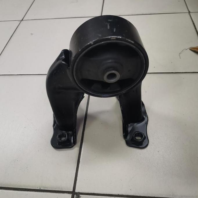engine mounting belakang hyundai matrix