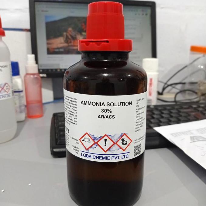 Ammonia Solution 30% AR 500ml