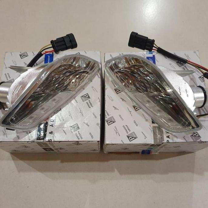 Lampu Sein Depan Vespa LX et Facelift