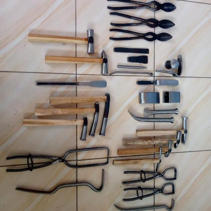 Alat Ketok Magic Tradisional 30 Pcs Body Repair Mobil Motor