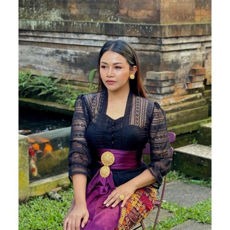 Promo  Baju Kebaya Brukat Lonceng Bali Wisuda Modern Murah Kebaya Bali Brokat Strait Tangan Lonceng 