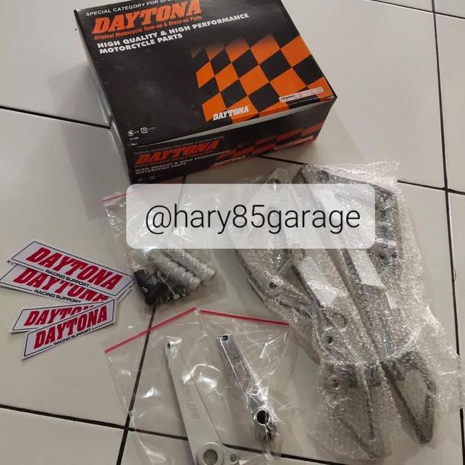 NEW FOOTSTEP DAYTONA SUZUKI SMASH ORIGINAL