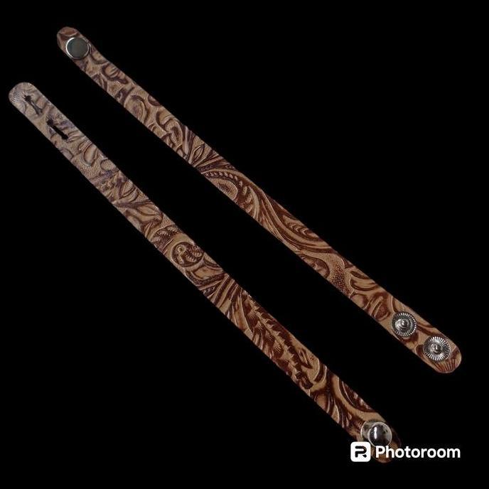gelang kulit sapi embos croco/batik