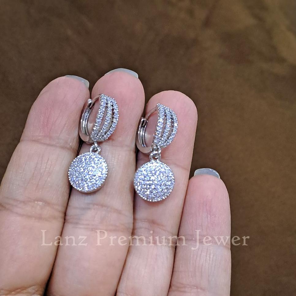 Anting Perak Lolita Bulat Kristal Premium Titanium (Silver)