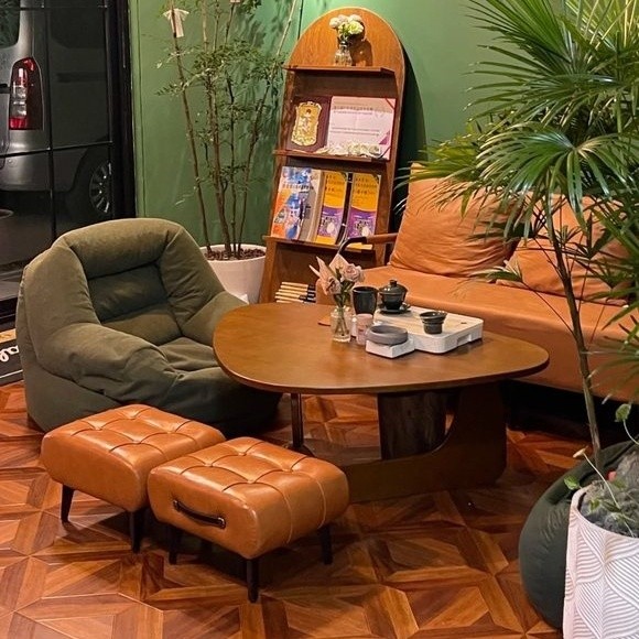 Kursi Stool Sofa Minimalis /Bangku Kulit/Kotak Bangku Sofa Kursi Minimalis / Sofa Kaki Besi /Sofa St