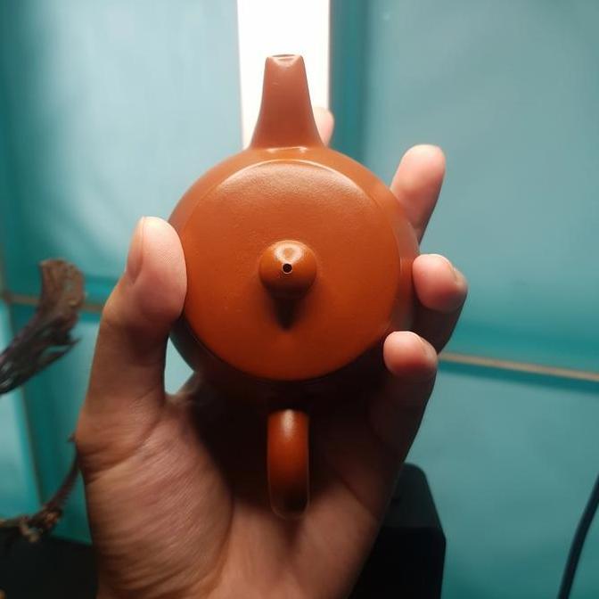 Old yixing teapot ( teko teh cina tua) (TERBAIK) (TERBARU) (TERMURAH)