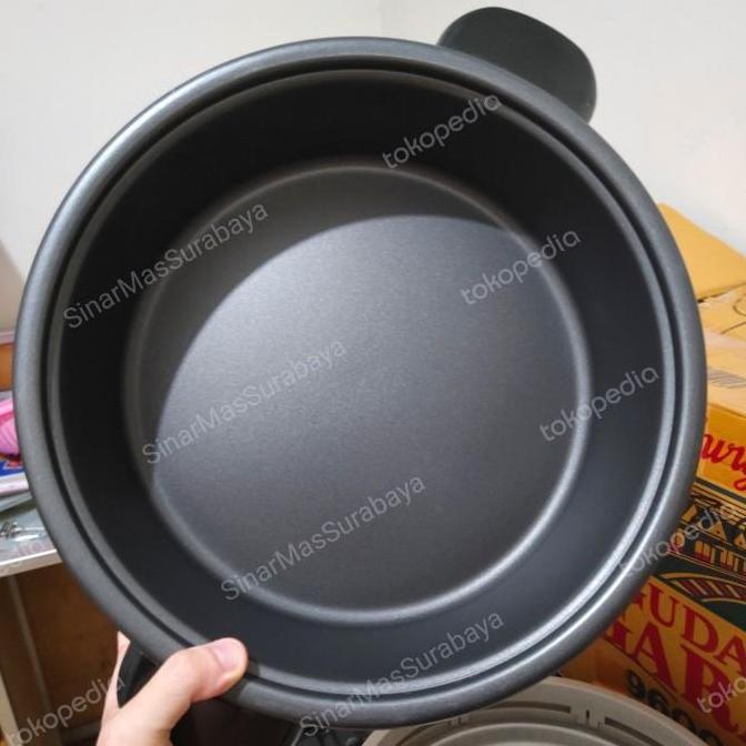 CROWN Electric Multi Cooker Mesin Panggang BBQ Suki Grill Pan GD-160D 220v 50hz plus 2Teflon 1Tutup 