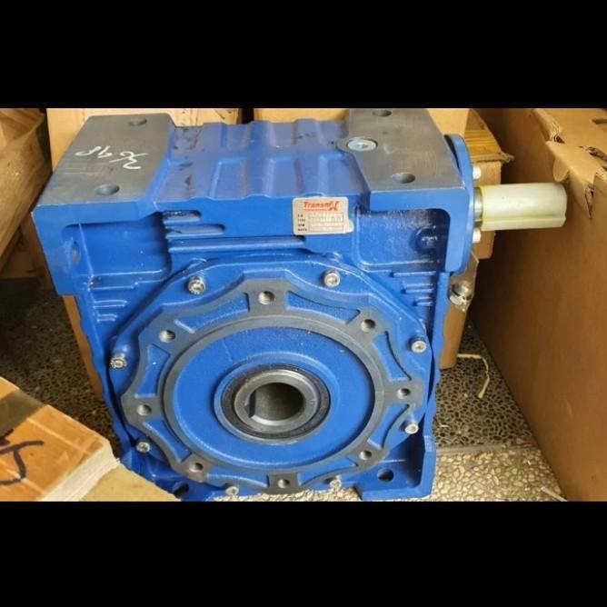 Worm Gear Nrv 090 Ratio 7.5 - 100 Transmax / Gear Box Nrv 090