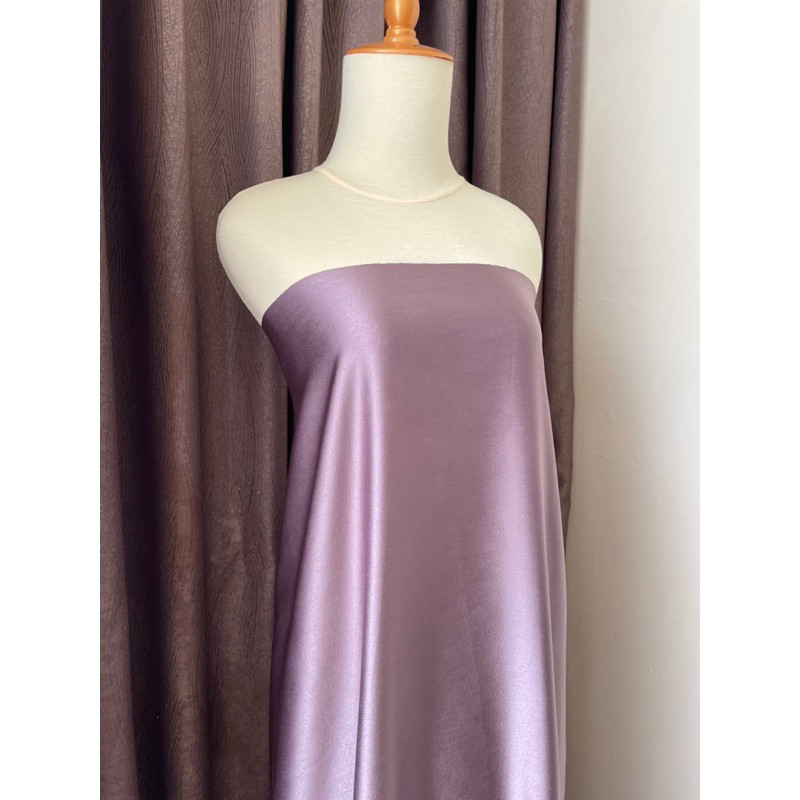Kain Satin Saten Silk Lux Pure Original Bahan Maxxmara Maxmaraa Meteran Mewah Warna Ungu Taro