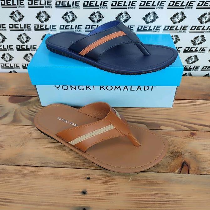 Kingg- Sandal Pria Casual Yongki Komaladi/Sandal Casual