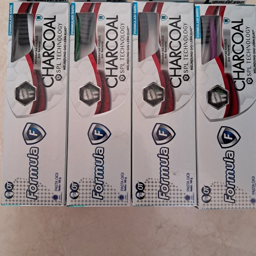 Pasta Gigi Formula Charcoal 160 Gr