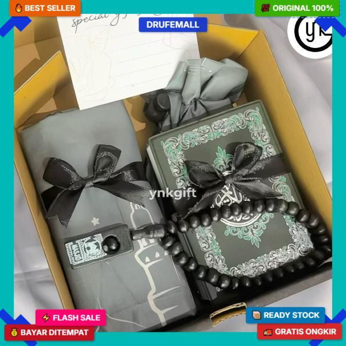 Ynk Gift Hampers Sajadah + Alquran Traveling | Kado Wisuda, Ulang Tahun Cewek & Cowok, Hadiah Islami