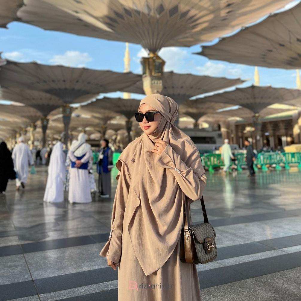 PREMIUM Rizka Hijab - Shafeeya Abaya Set French Khimar