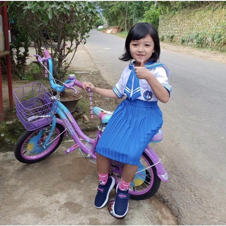 Free Ongkir Seragam Tk / Paud Biru Putih Berdasi