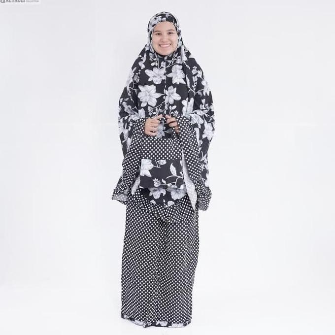 Mukena Katun Jepang Rempel Terbaru Bunga Putih Polkadot Hitam Terlaris