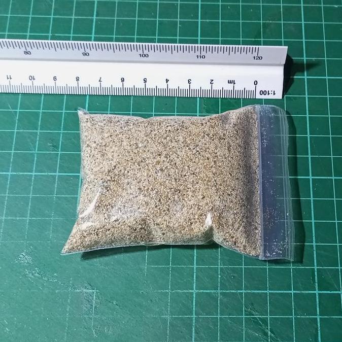 (Mainan Kertas) Pasir pantai halus kering Diorama 100gr