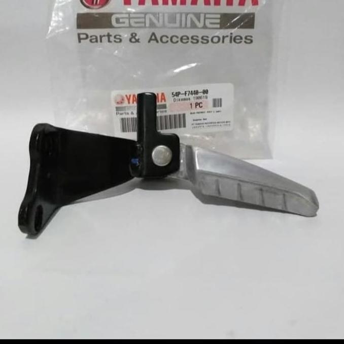 BREKET DUDUKAN FOOTSTEP MIO J MIO GT MIO SOUL GT KANAN ORI YAMAHA READY STOCK