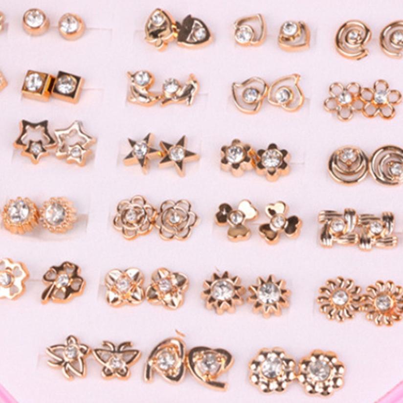 12/36 Pasang / Set Anting Tusuk Bentuk Hati Bahan Plastik Warna Emas untuk Wanita