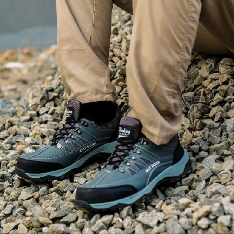 BIG SALE Sepatu Pria Outdoor Adventure Gunung Ujung Besi Kasual Adventure Fashion Working G 17 Size 