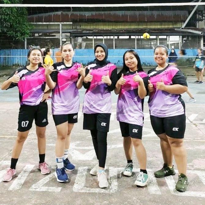 Baju Jersey Voli Wanita 1 Set Setelan Baju Olahraga Wanita Jersey Badminton Premium Jersey Volly Cew