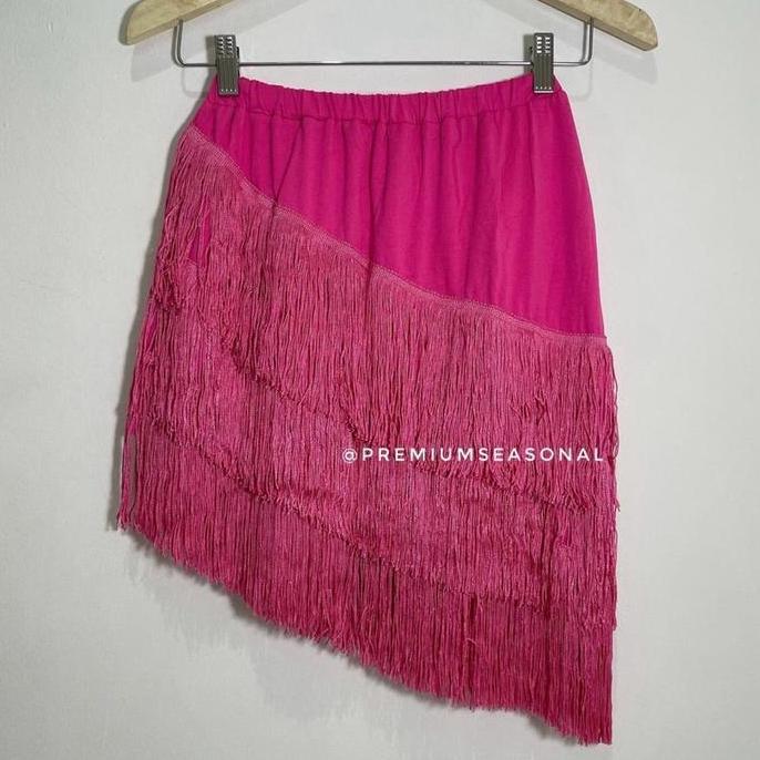 Keep- Rok Rumbai Miring - Celana Rok Rumbai Motif Miring 3 Tingkat Panjang Merah