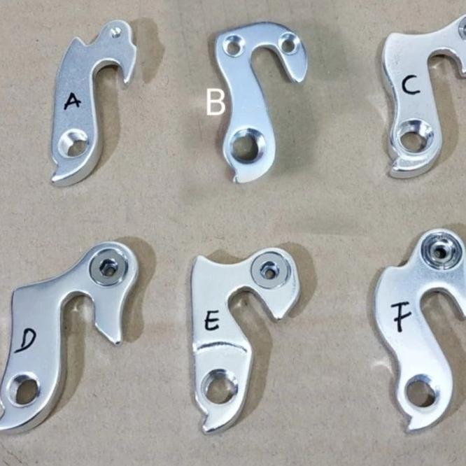 Anting Drop Out Rd Sepeda United Polygon Original