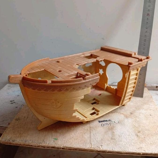 MINIATUR MAINAN KAPAL LAUT BESAR EPOCH CS99